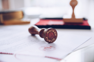 Is a Notary Public a lawyer?